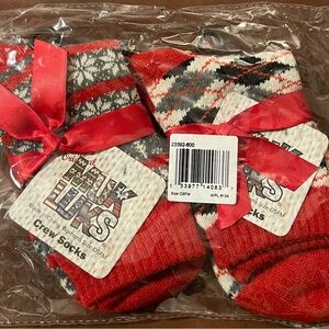 Muk Luks Festive Red and Gray Crew Socks